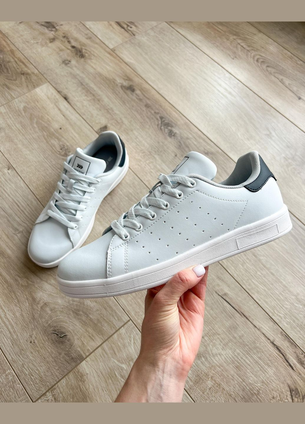 Белые демисезонные классические мужские кроссовки No Brand