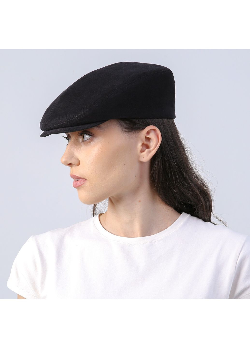 Кепка реглан жіноча котон чорна ЛЕВЕН LuckyLOOK 849-181 (341281827)