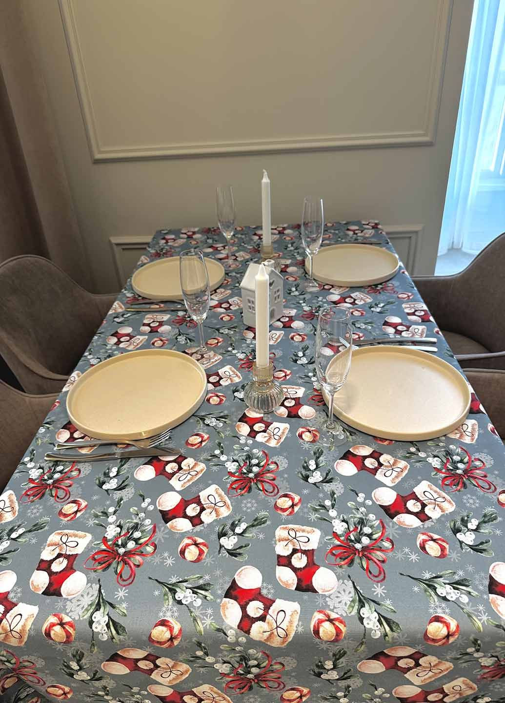 Скатертина з тефлоновим покриттям "Різдвяний чобіток" 2.2м х 1.8м Homedec - (312339926)