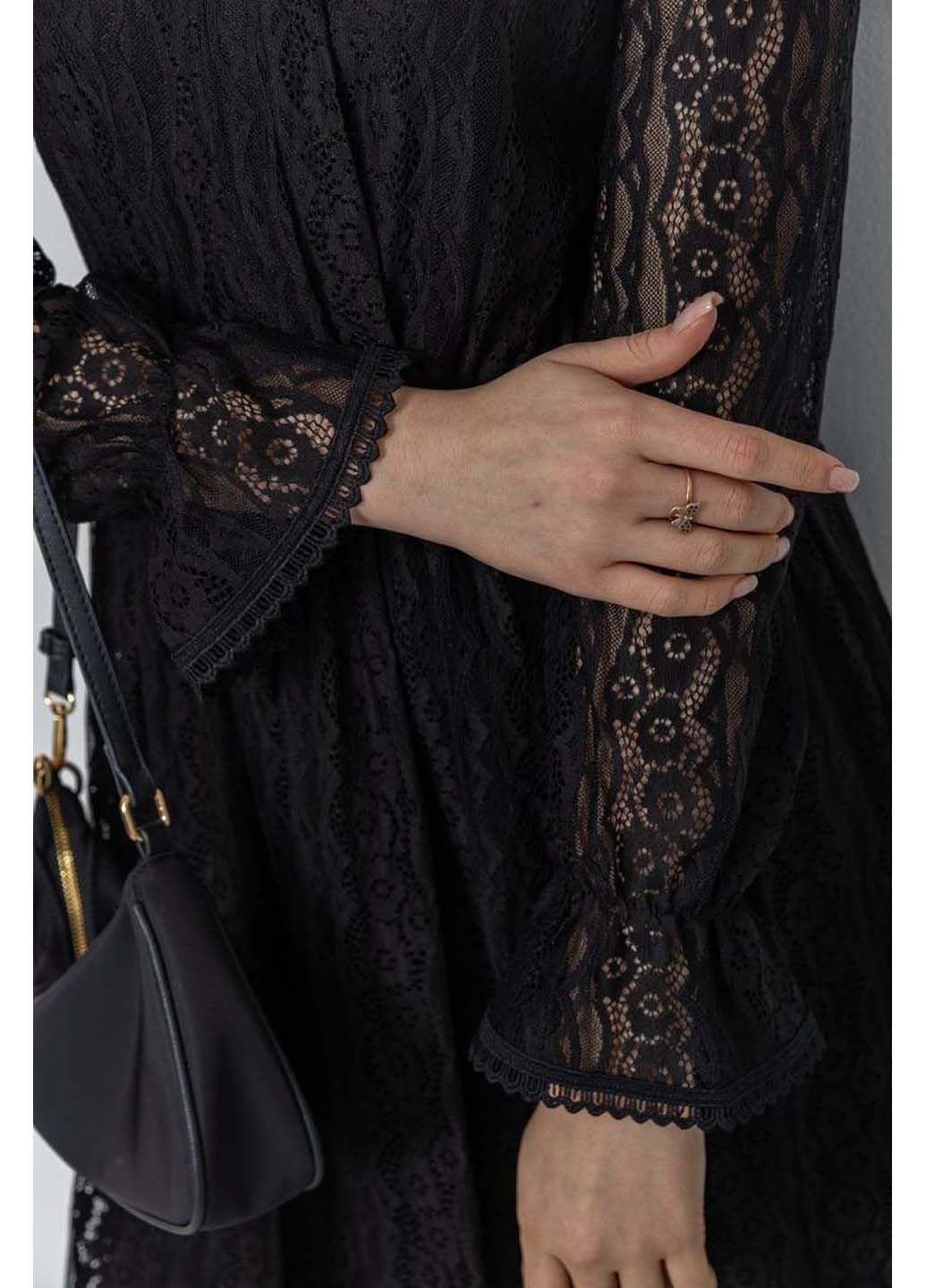Черное платье Ager