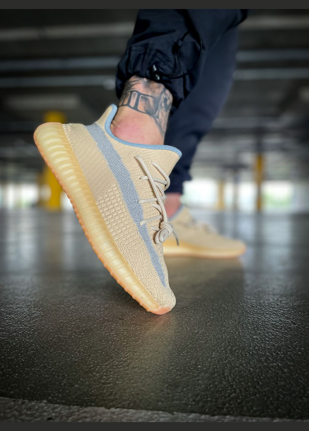 Желтые всесезонные кроссовки мужские и женские adidas yeezy boost 350 yellow | адидас изи буст 350 жёлтые No Brand