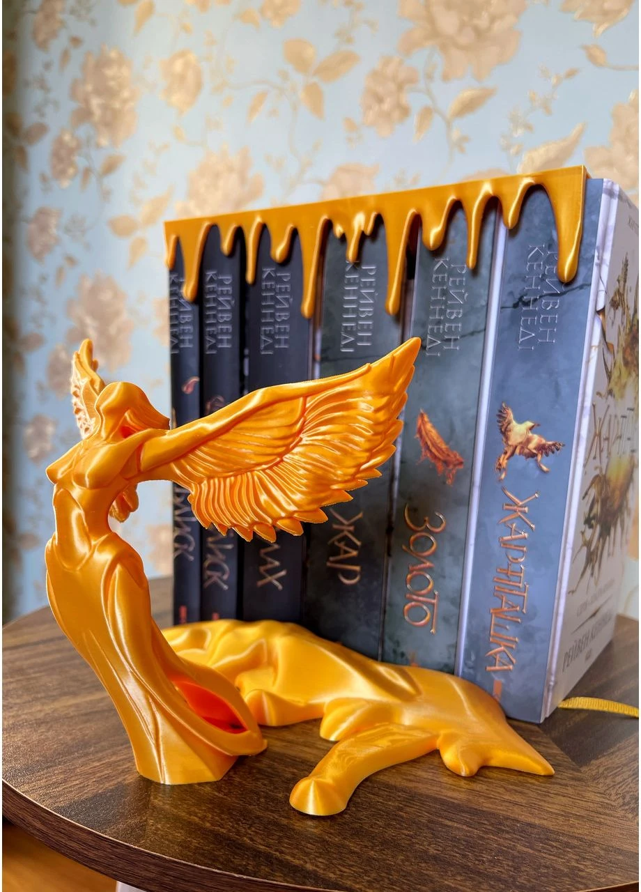 Декор для книжной полки Фигурка статуэтка Золотая дева Золотая бранка 130 х 140 мм Finding (391110973)