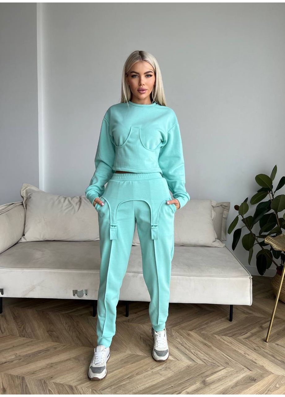 Жіночий костюм з ефектом імітації білизни Avanti (363850449)