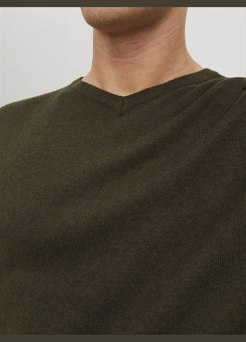 Темно-зелений пуловер демісезон,болотний,jack&jones Jack & Jones