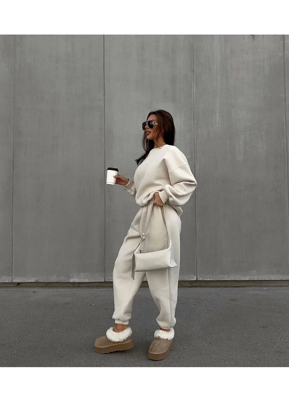 Жіночий спортивний костюм No Brand (366396041)