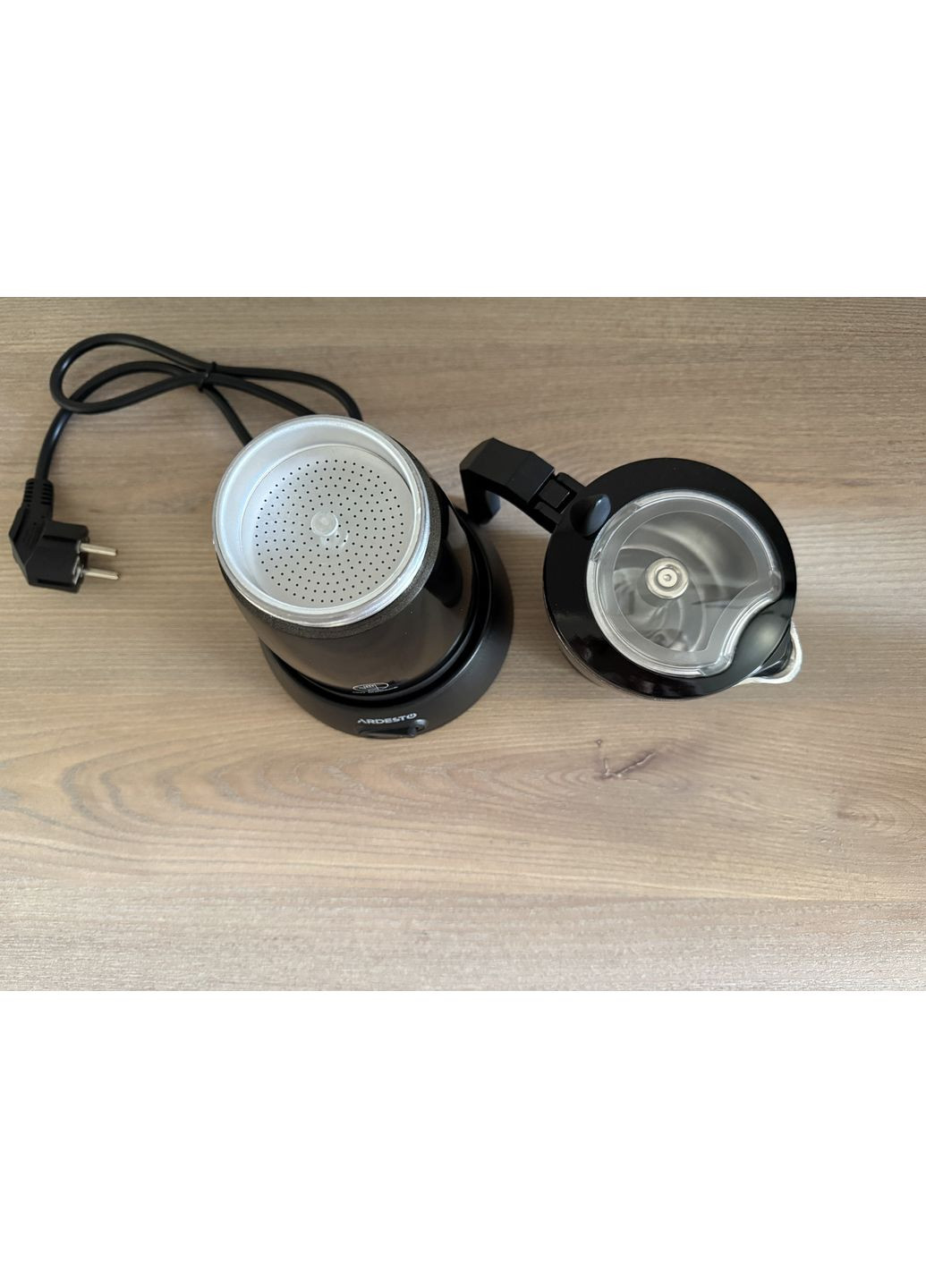 Кофеварка электрическая гейзерная 0.3л. CMM-X300B Ardesto (358504931)