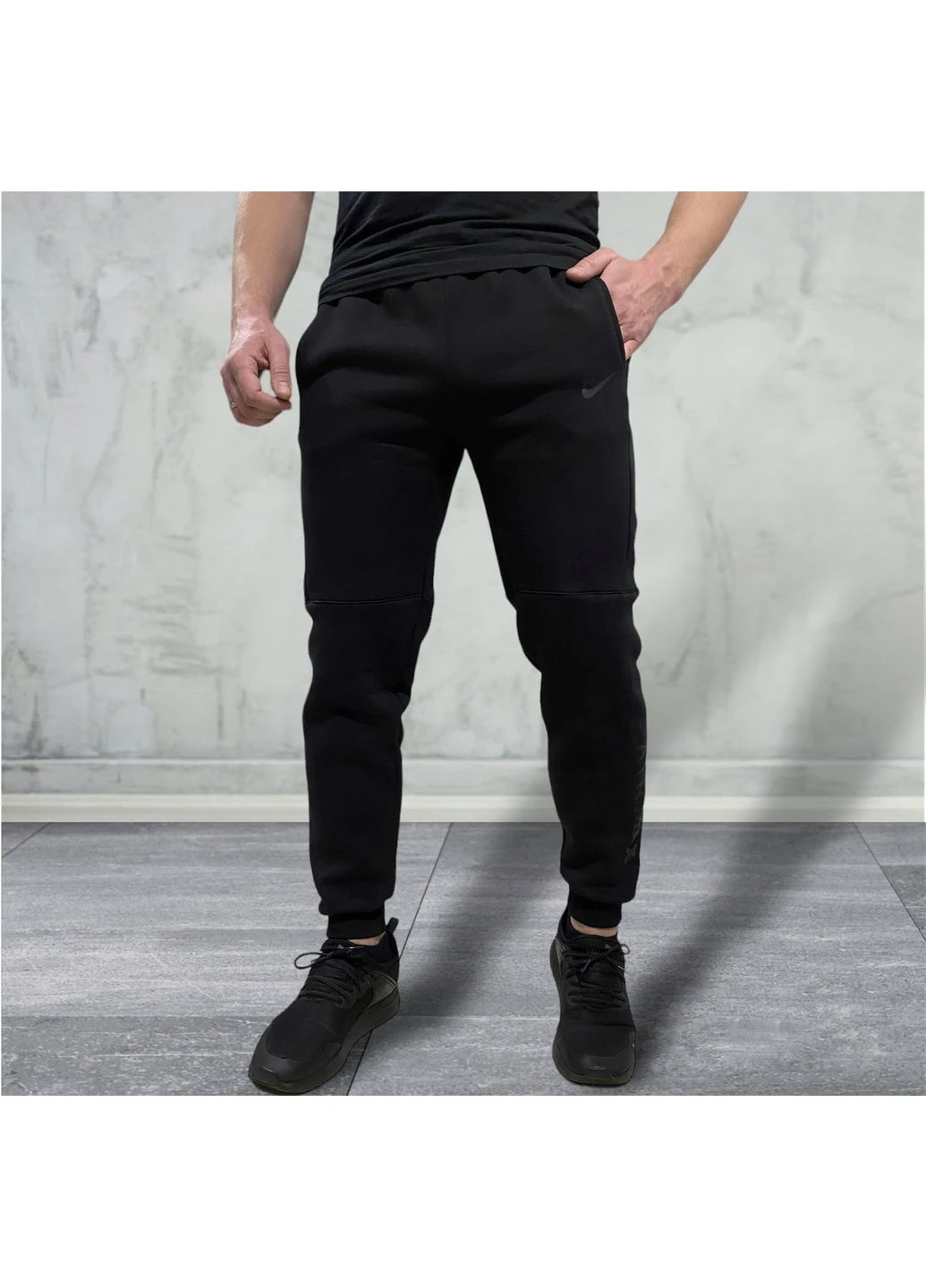 Черные зимние брюки No Brand