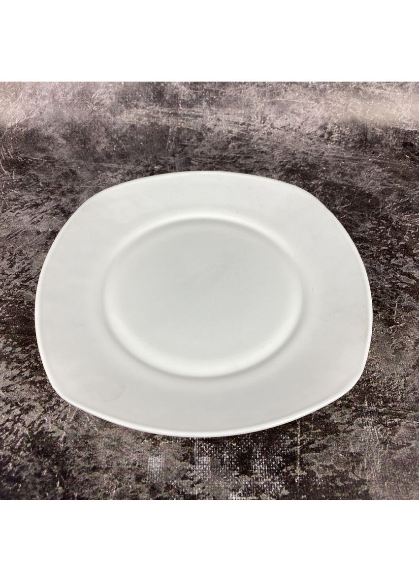 Тарелка квадратная QFP-105 267 мм Lorentso (349220650)