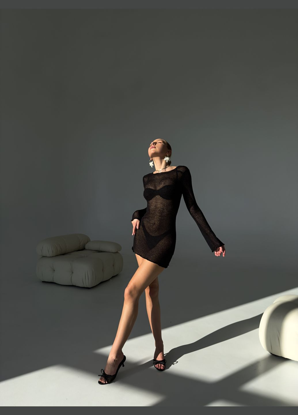 Легка, ефектна туніка з відкритою спинкою No Brand (335006827)