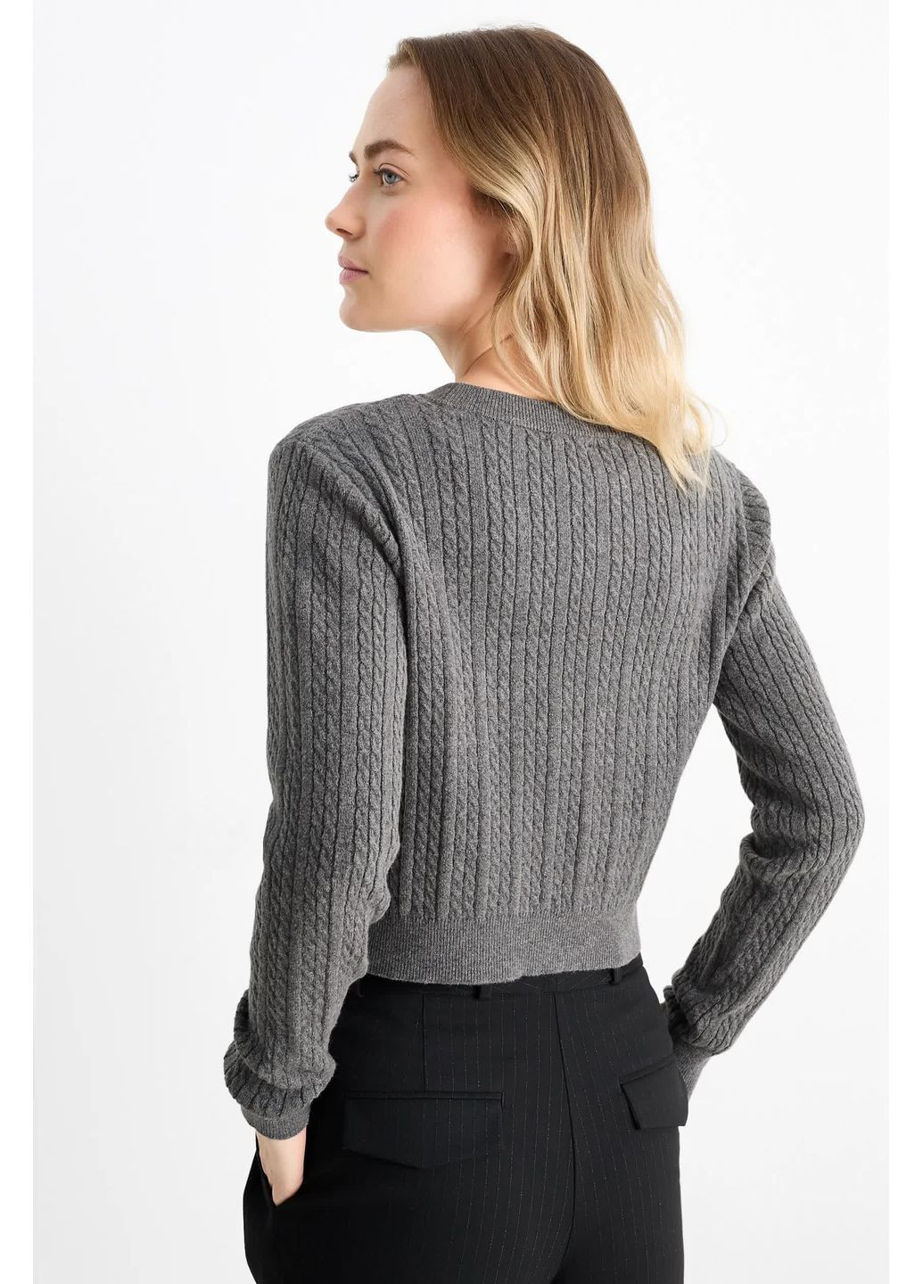 Серый демисезонный свитер C&A