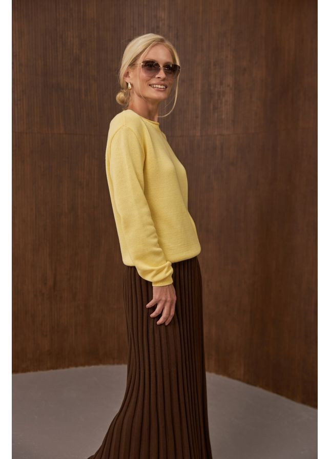 Желтый демисезонный лаконичный джемпер с горловиной челнок (2892) Triko Bakh