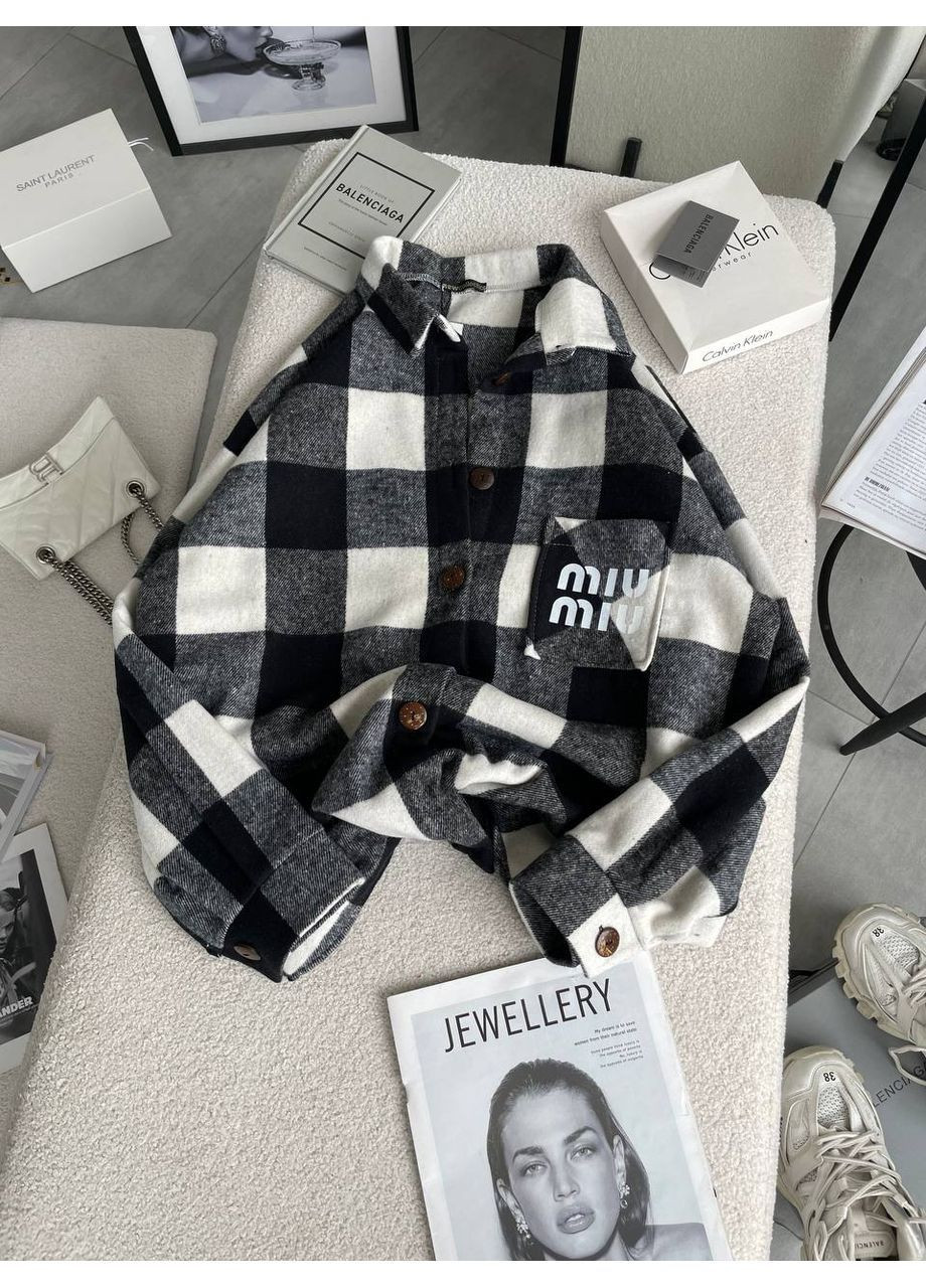 Черно-белая рубашка No Brand