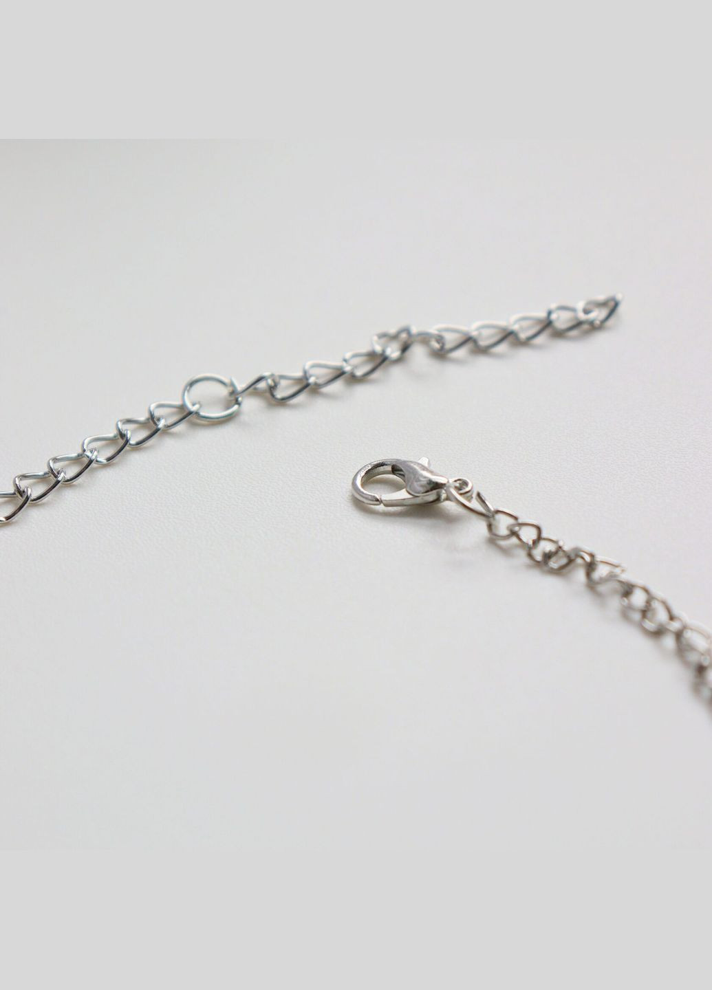 Химерний ланцюжок з трояндами сріблясте кольє з чорними квітами альт унісекс чокер з листочками елегантний готичний ретро стиль No Brand (329892298)