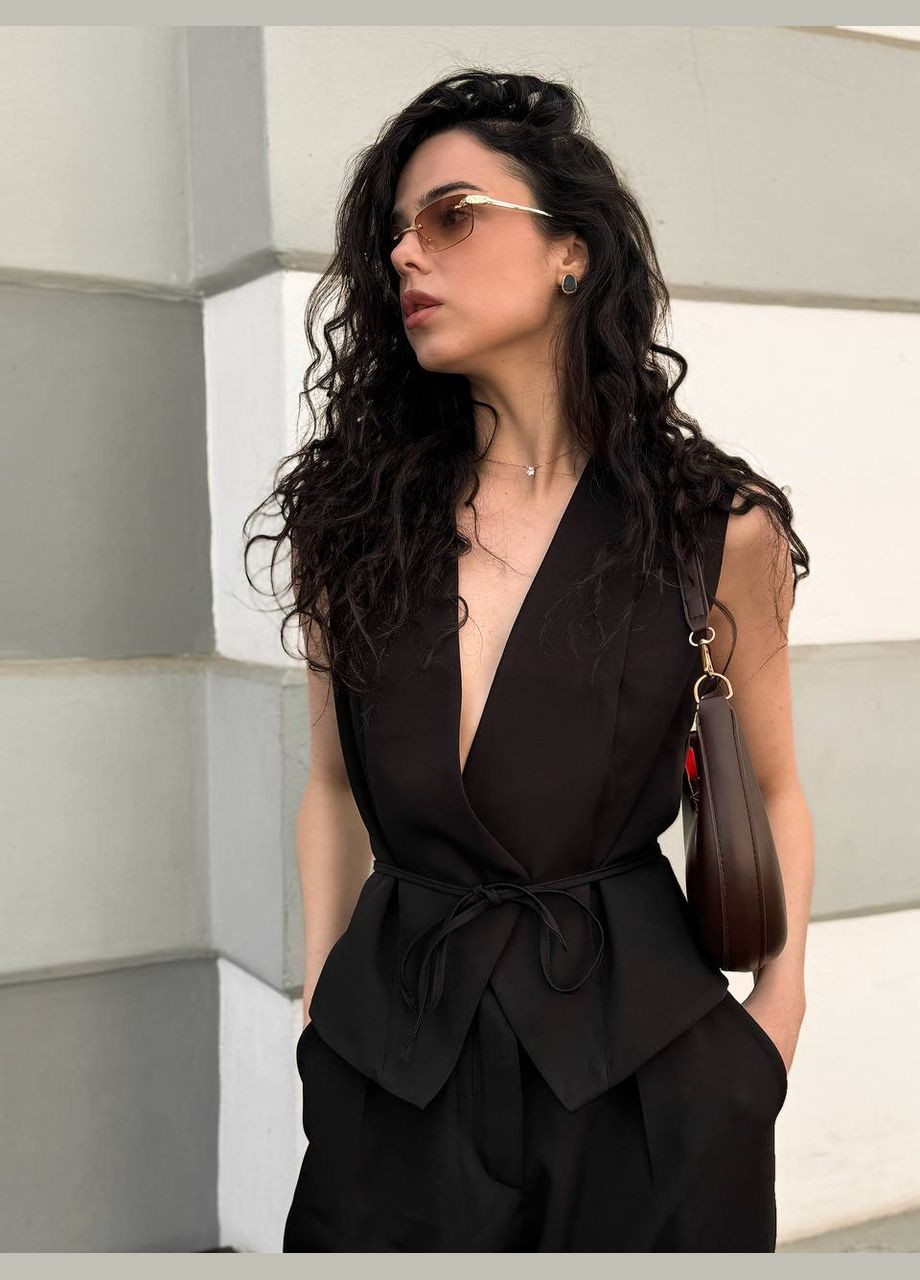 Класичний костюм з жилеткой Україна (332670314)