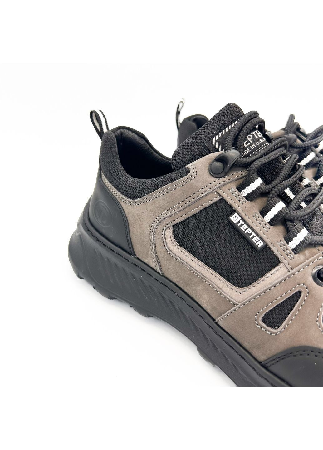 Сірі кросівки (р) нубук/текстиль 0-2-2-8764 Stepter