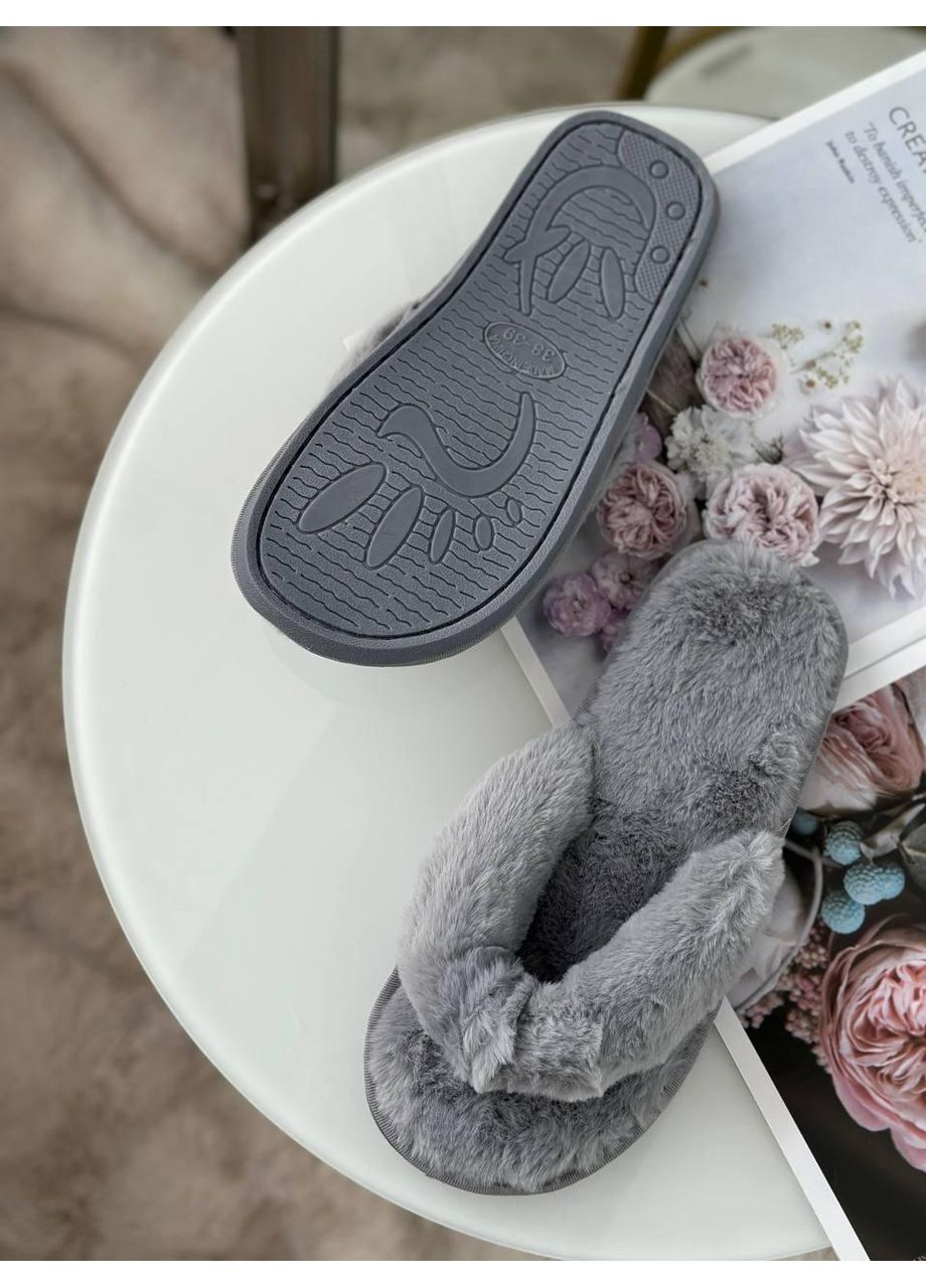 Серые тапочки женские серые меховые с бантом / домашние пушистые тапки серого цвета / мягкие теплые женские тапочки с бантом серые No Brand