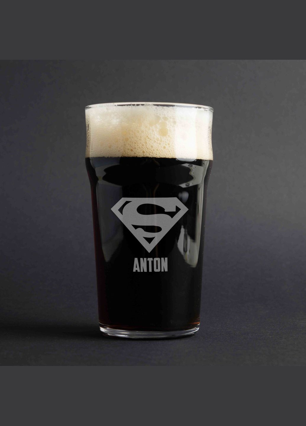 Бокал для пива "Супермен" персонализированный, Дерев'яна подарункова коробка BeriDari (293509938)