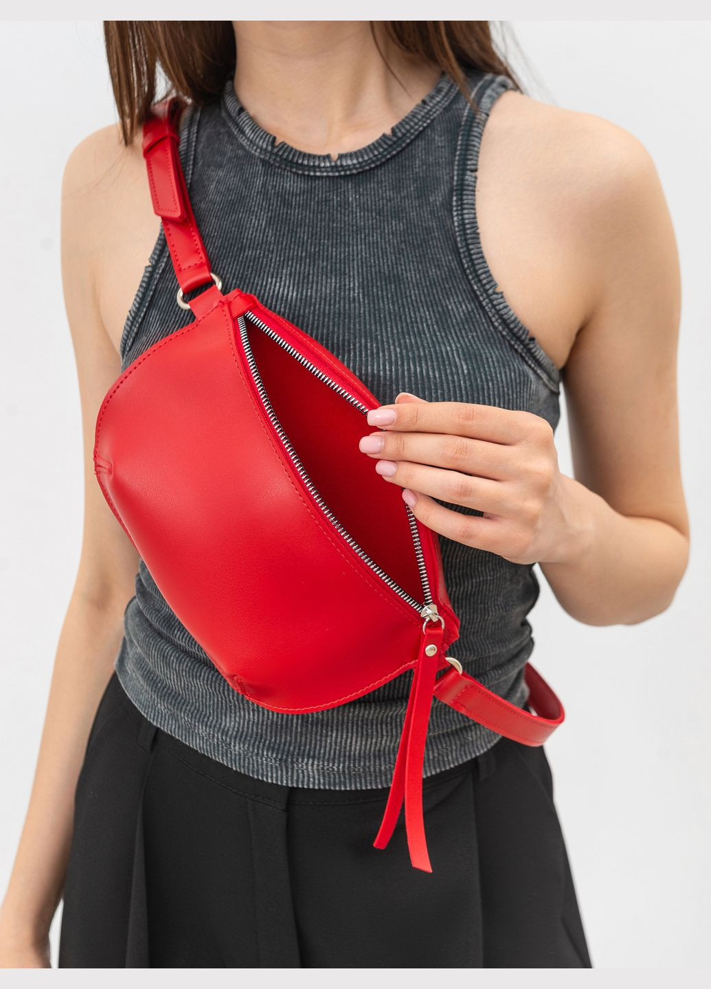 Бананка на тонкому ремінці застібається на блискавку Romashka Дейлі-Сіті (311301927)