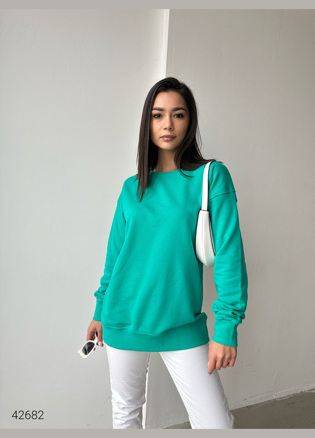 Зелений світшот жіночий оверсайз Liton однотонний без декору (303775542)