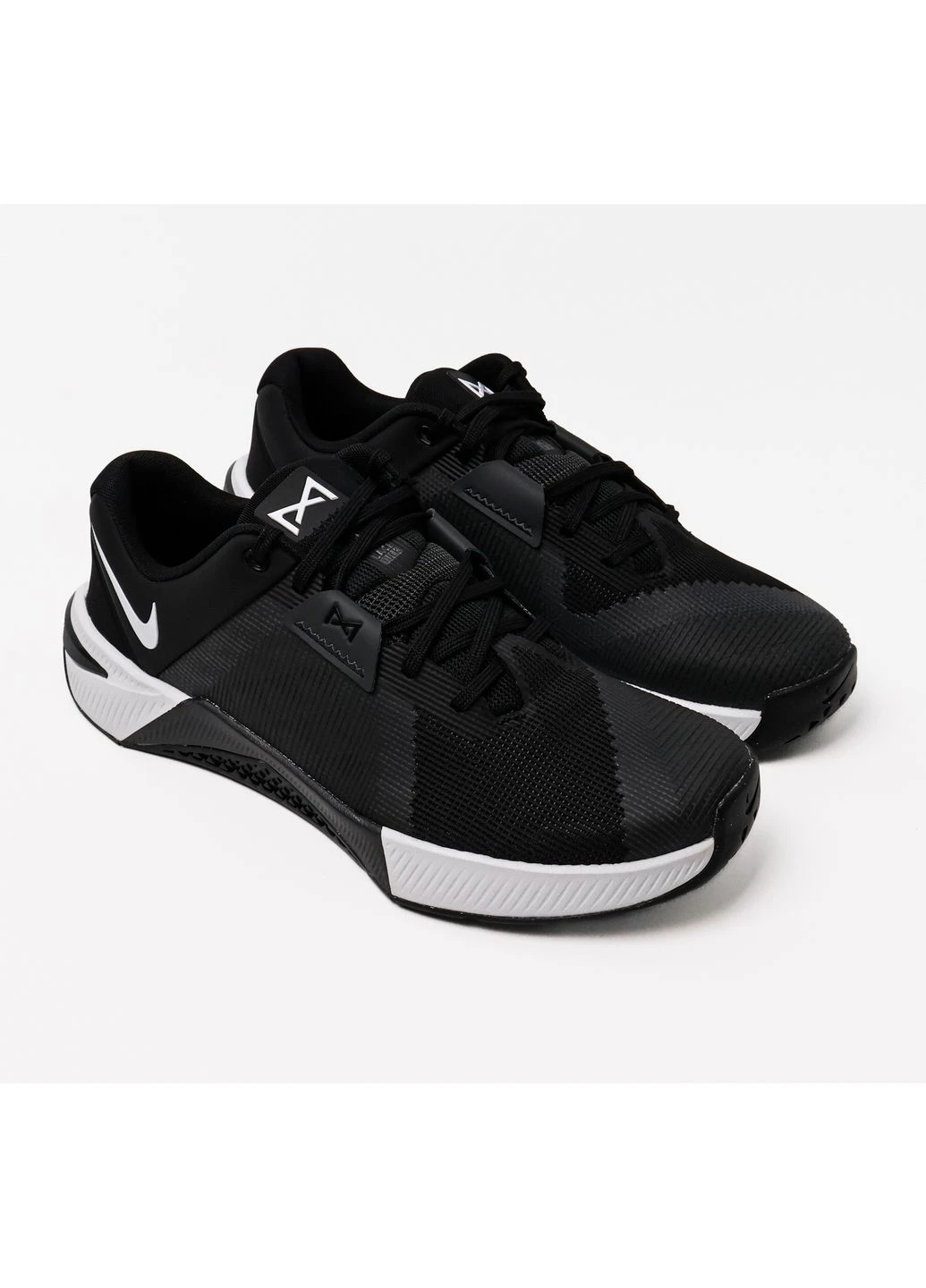 Черные демисезонные кроссовки metcon 10 black hj1875-002 Nike