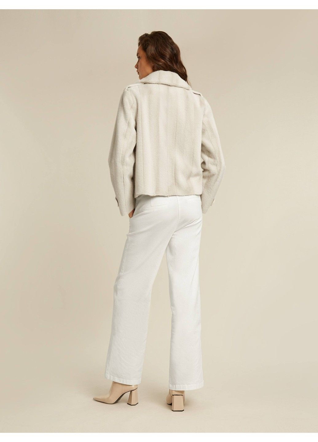 Молочна зимня жіноча куртка abby молочна Beaumont