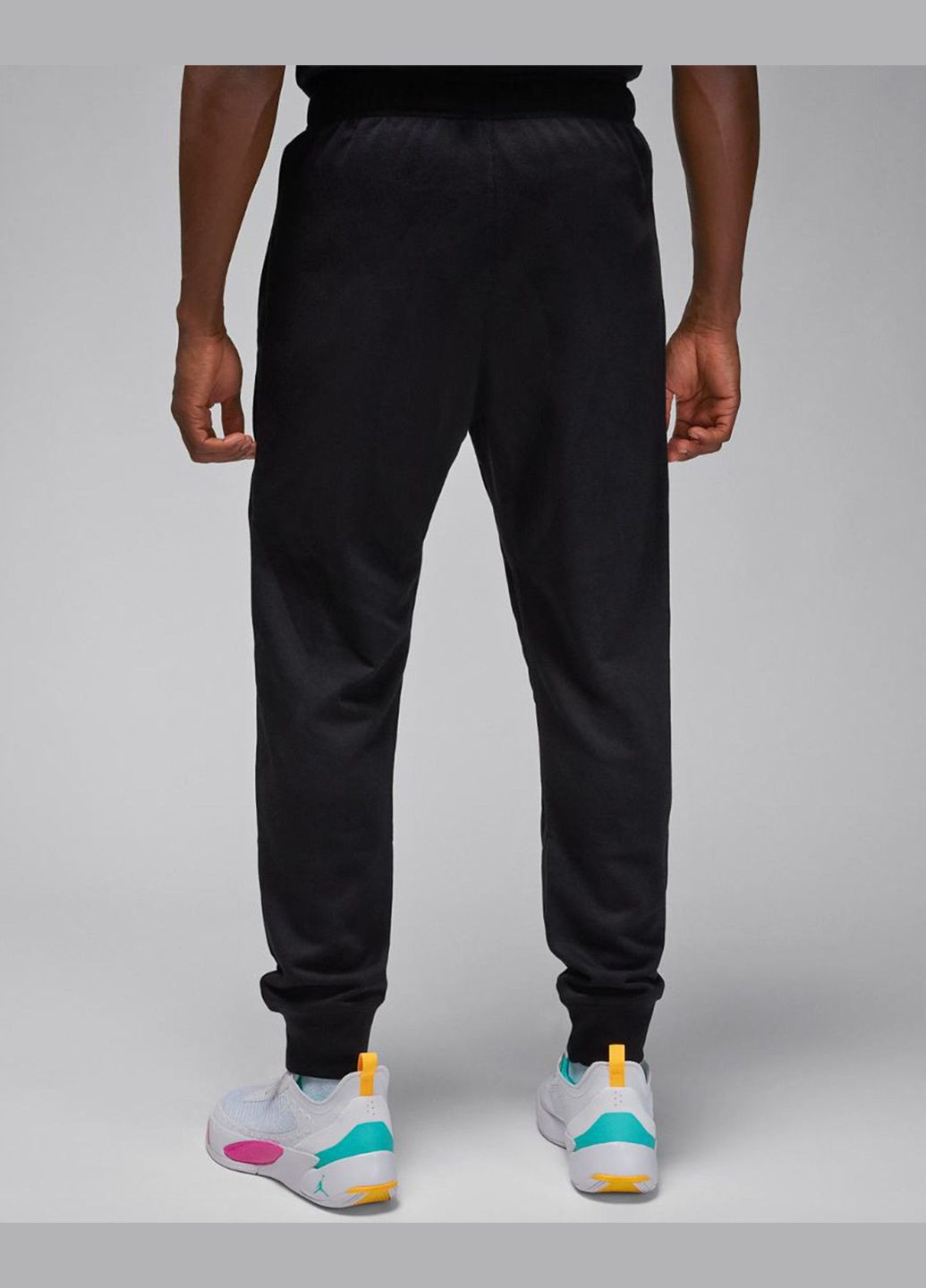Черные демисезонные брюки Jordan