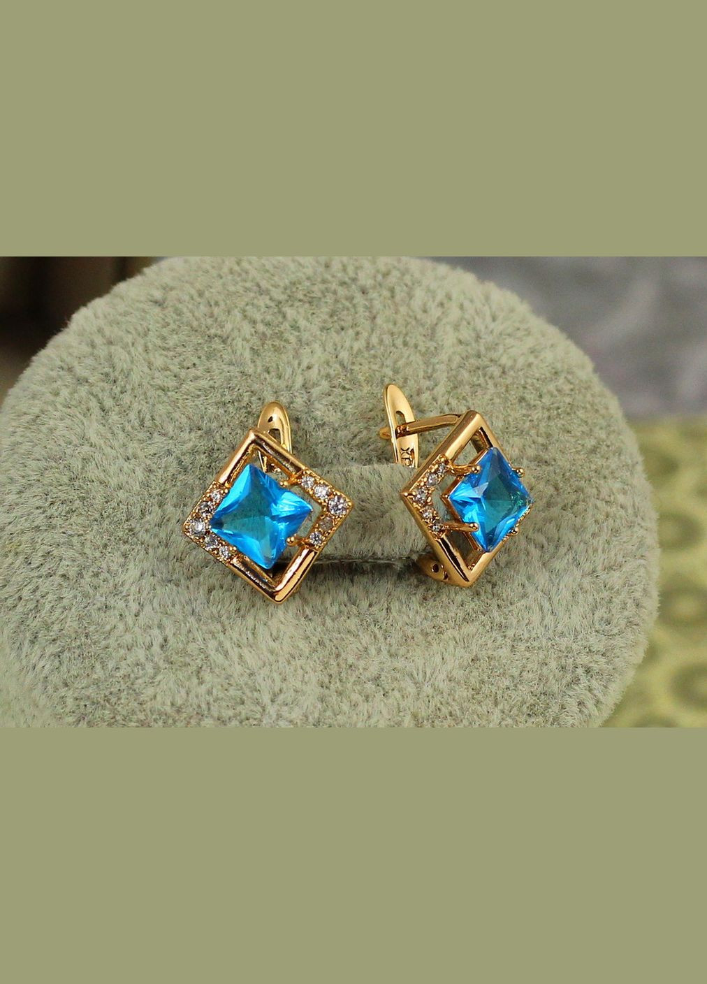 Сережки ромбік з блакитним каменем 1,4 см золотисті Xuping Jewelry (343051358)
