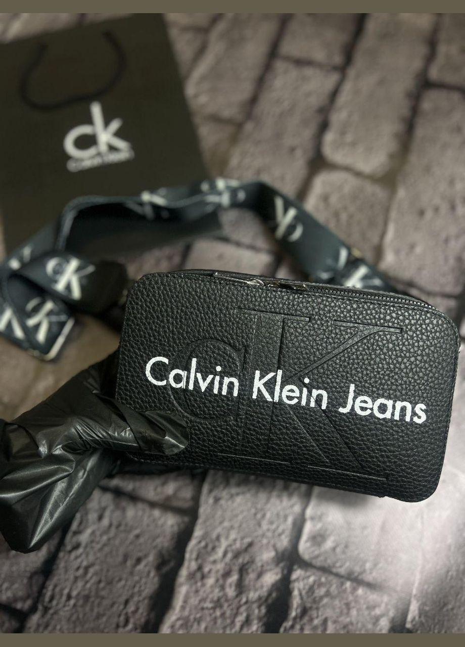 Жіноча сумка чорна Calvin Klein (326599955)