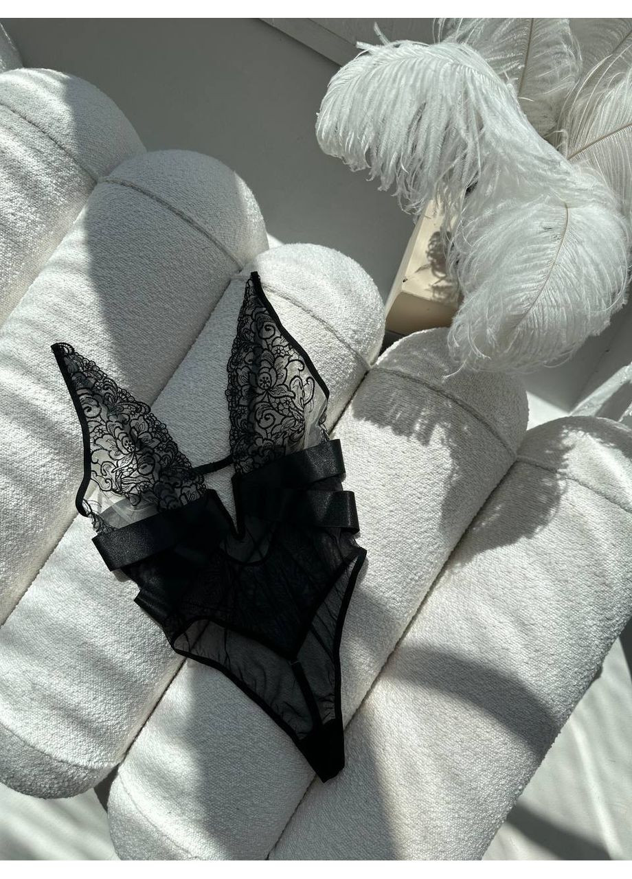 Боді чорне сіточне з акцентом на бюст та V-подібним вирізом Vital-Textile 924/9 (361853779)