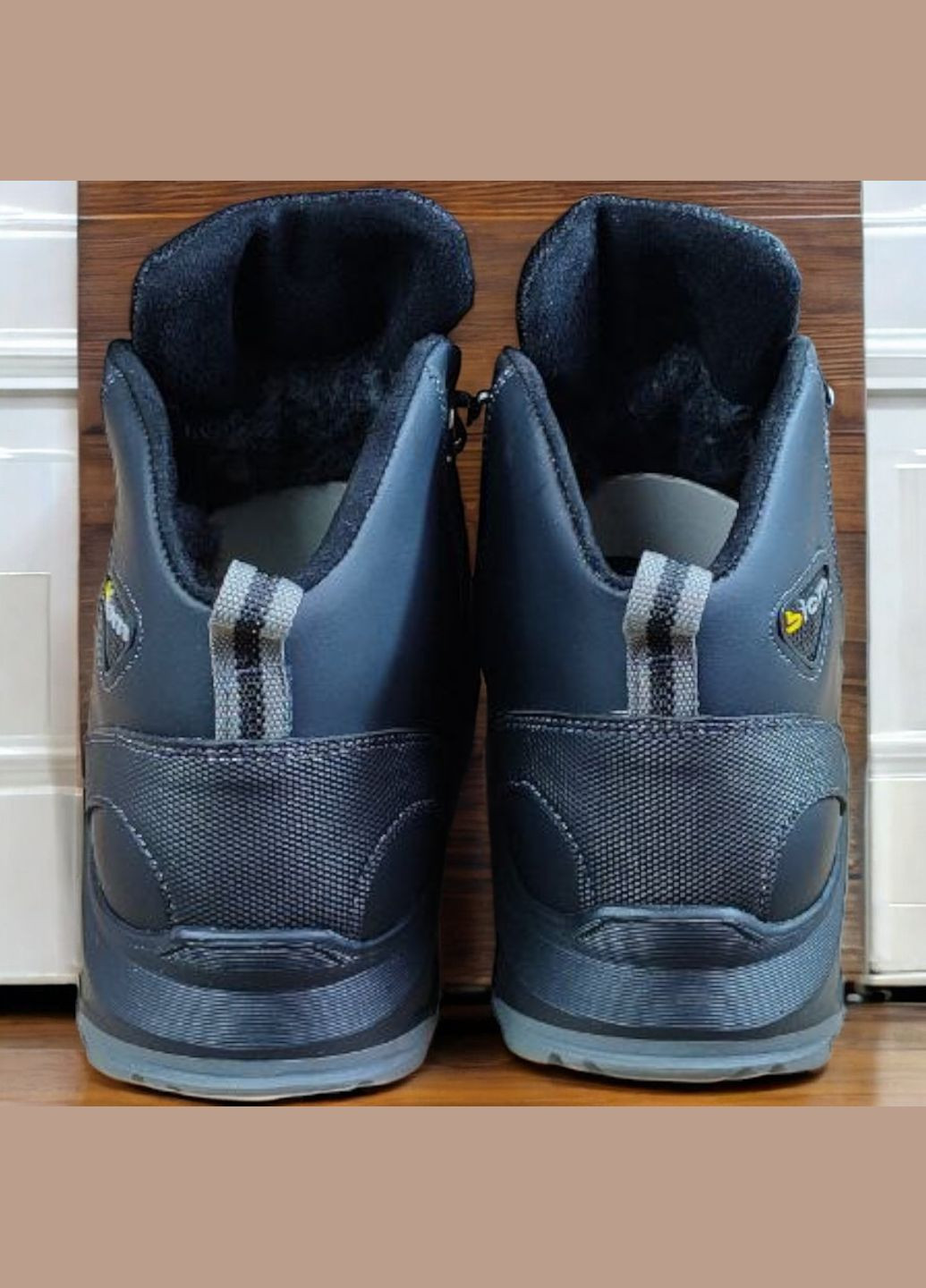 Зимові шкіряні черевики, кросівки чоловічі чорні утеплені з натуральної шкіри на хутрі зиму 40-45 No Brand (308249527)