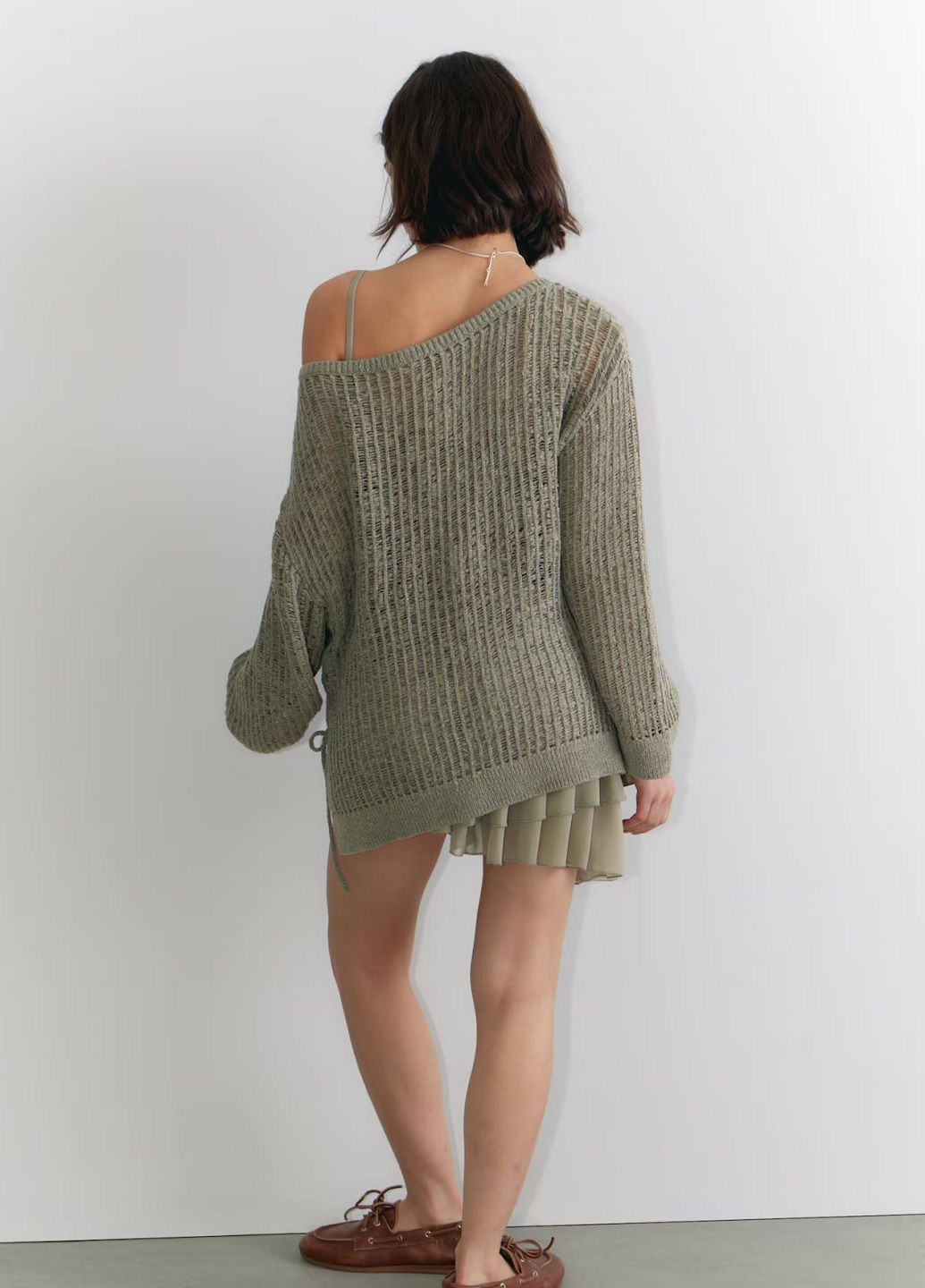 Оливковый (хаки) демисезонный свитер H&M