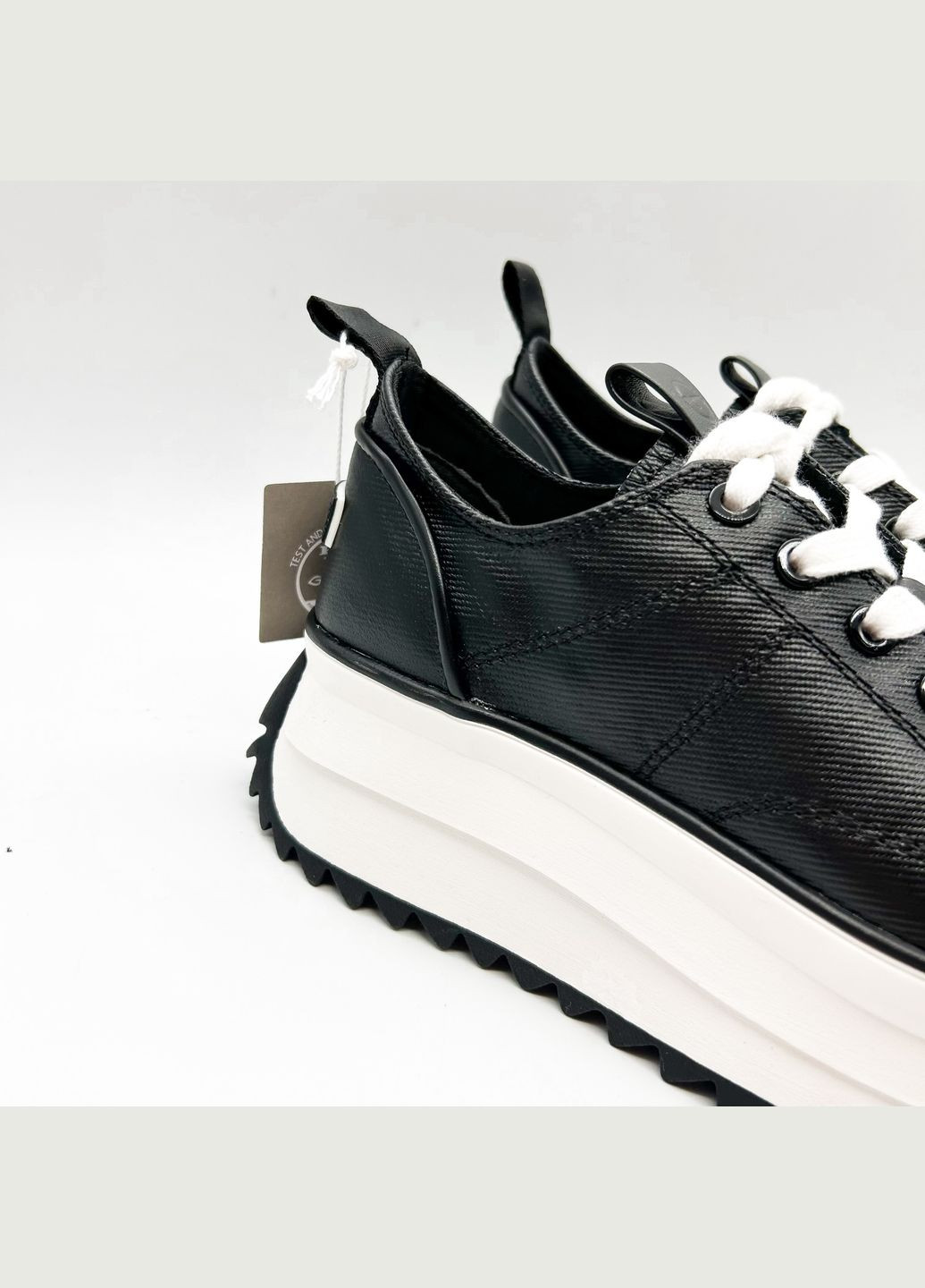 Черные кеды (р) экокожа 0-1-1-1-23731-41 Tamaris