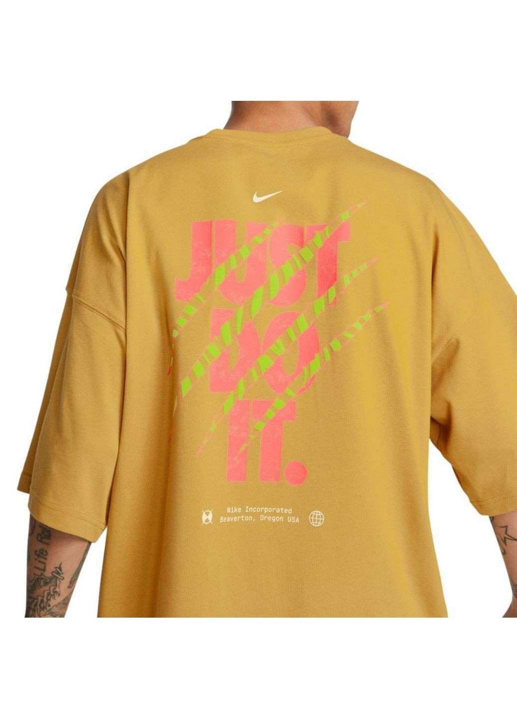 Желтая футболка m nsw tee os brandriffs lbr fb9817-725 Nike