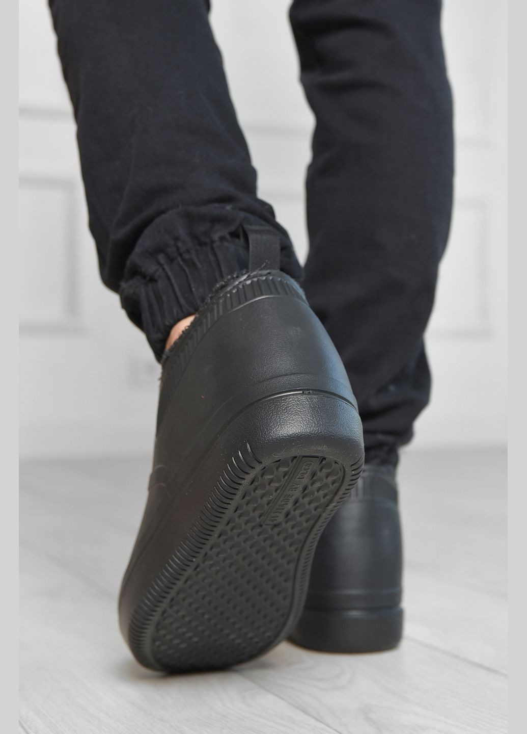 Калоші чоловічі на хутрі чорного кольору Let's Shop (306426800)