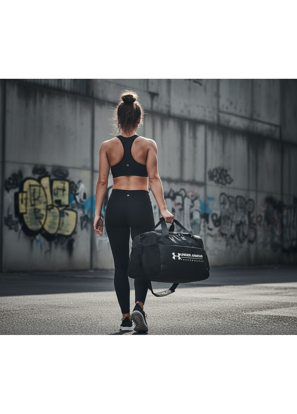 Спортивная дорожная сумка для мужчин удобная вместительная для тренировок модная эргономичная Under Armour (360970911)