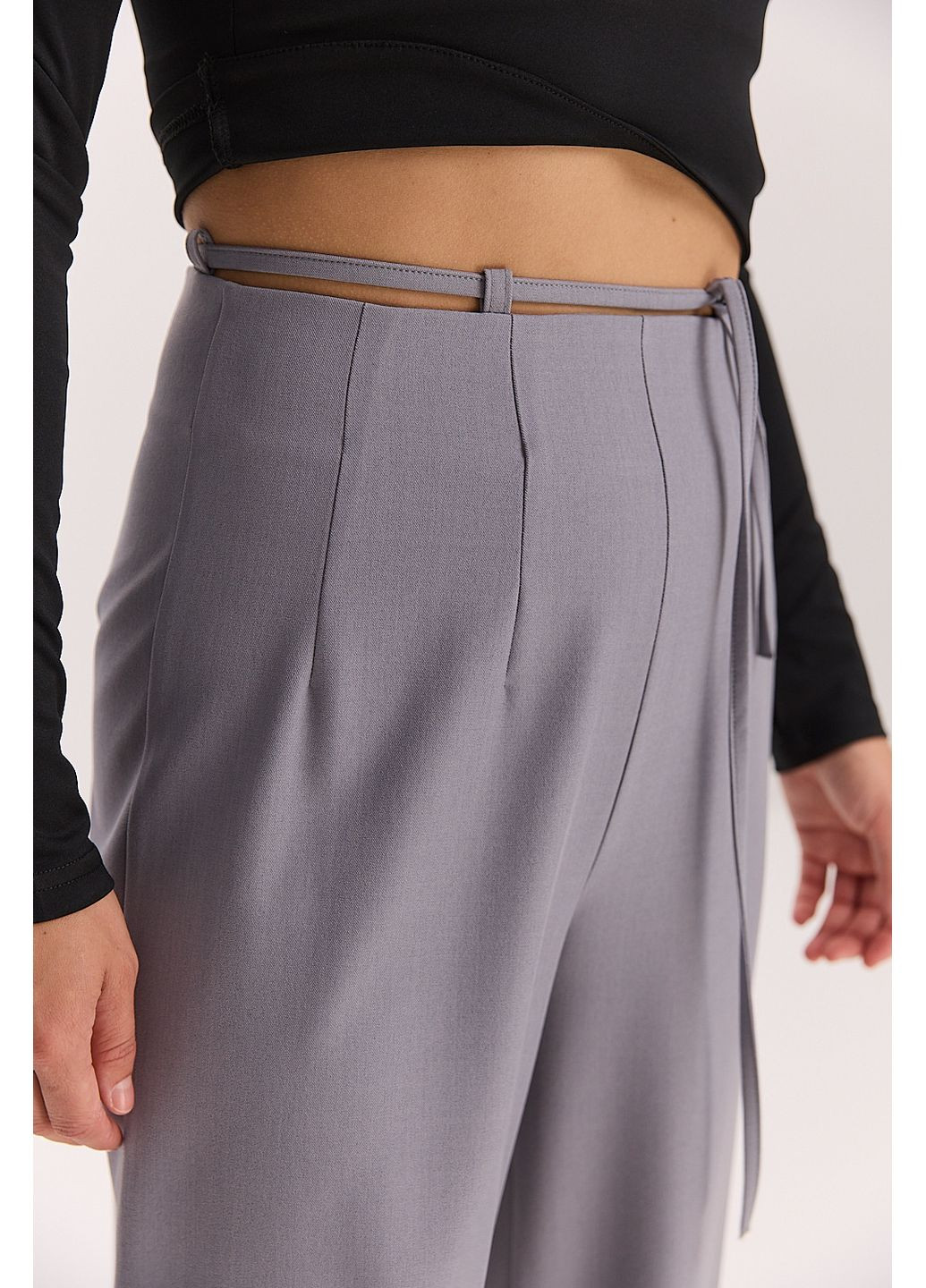 Женские классические черные брюки с тонким поясом-завязкой над талией Arjen (353305973)