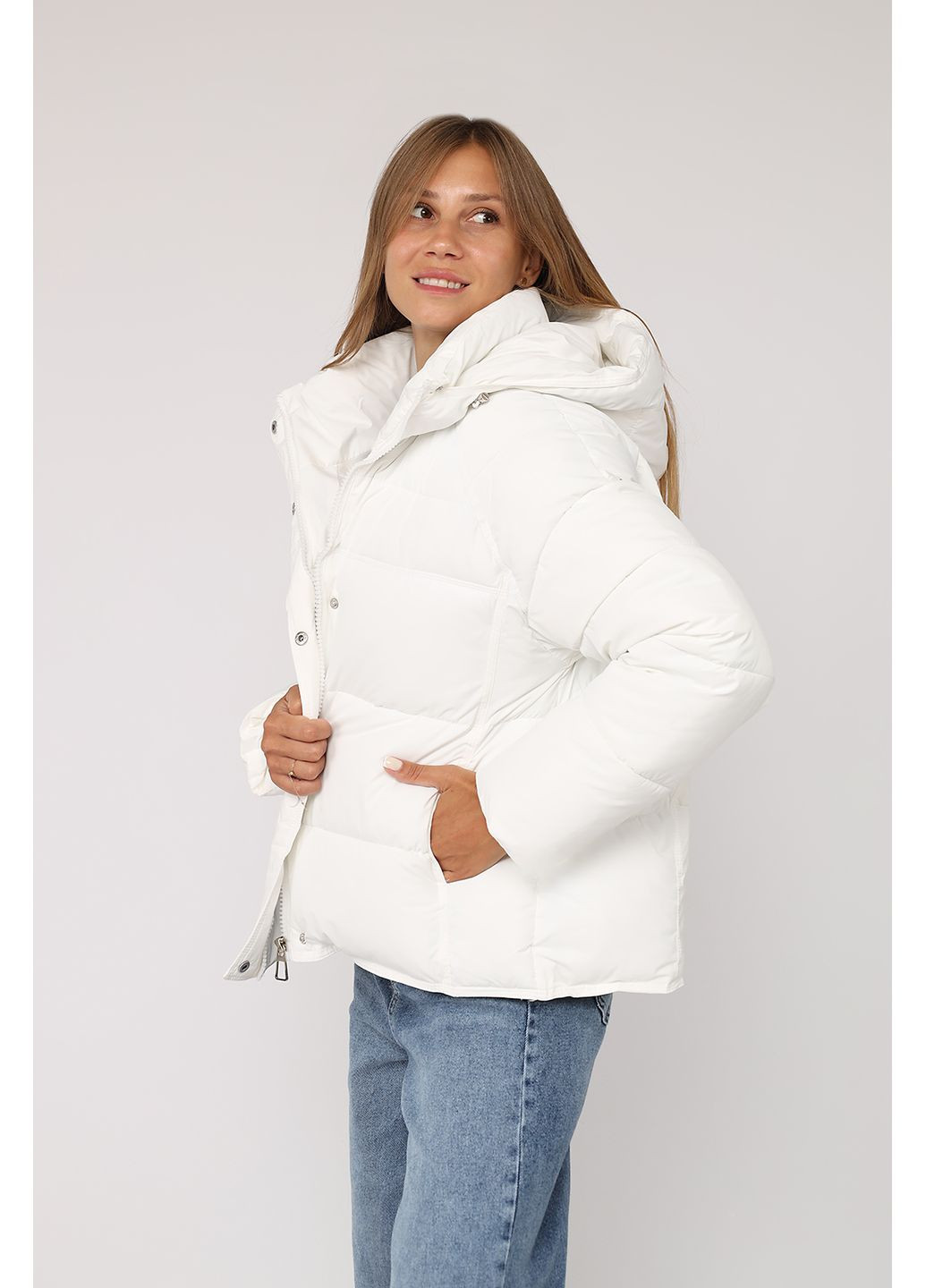 Белая зимняя куртка женская цвет белый cb-00277860 Yuki