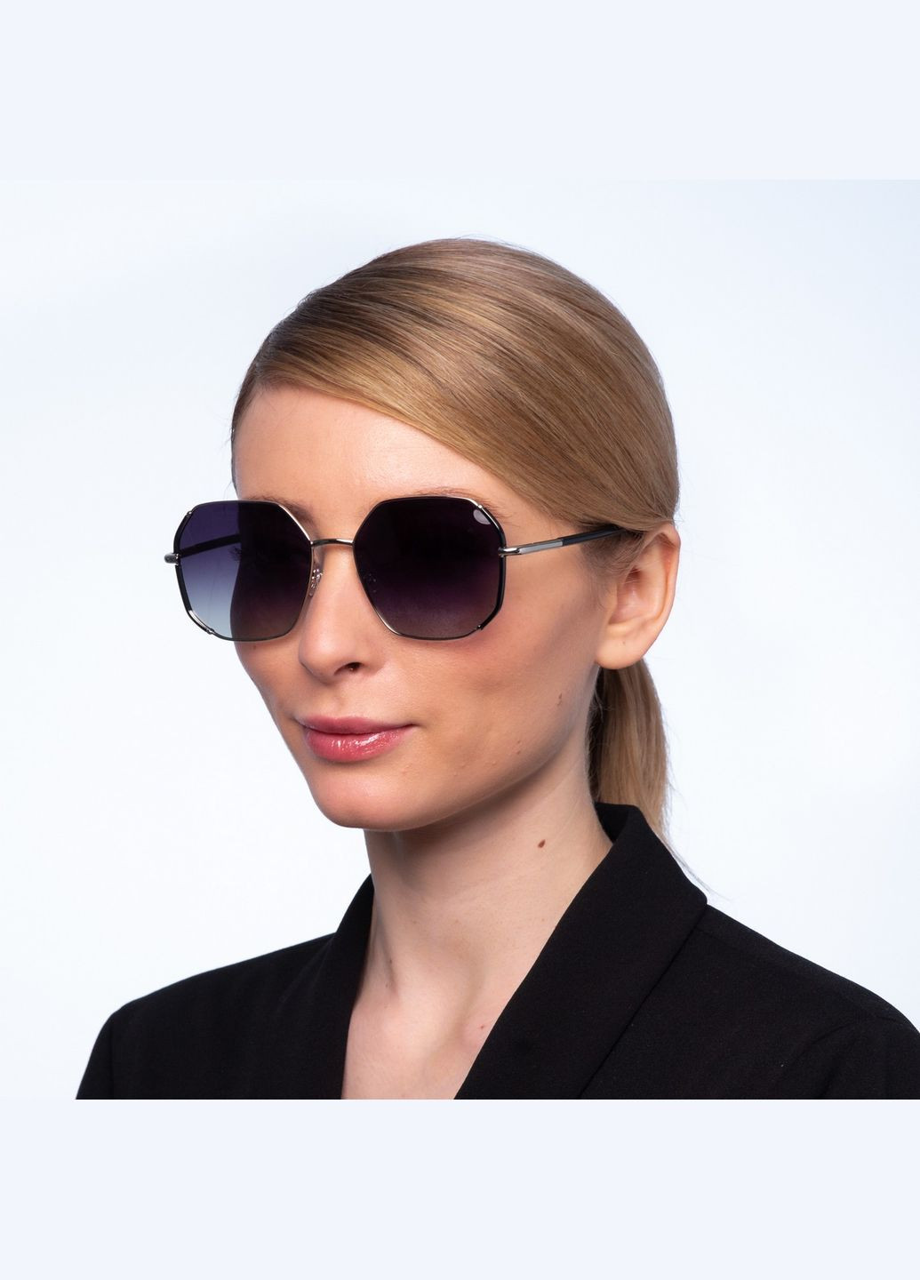 Сонцезахисні окуляри з поляризацією Фешн-класика жіночі LuckyLOOK 093-898 (289358963)
