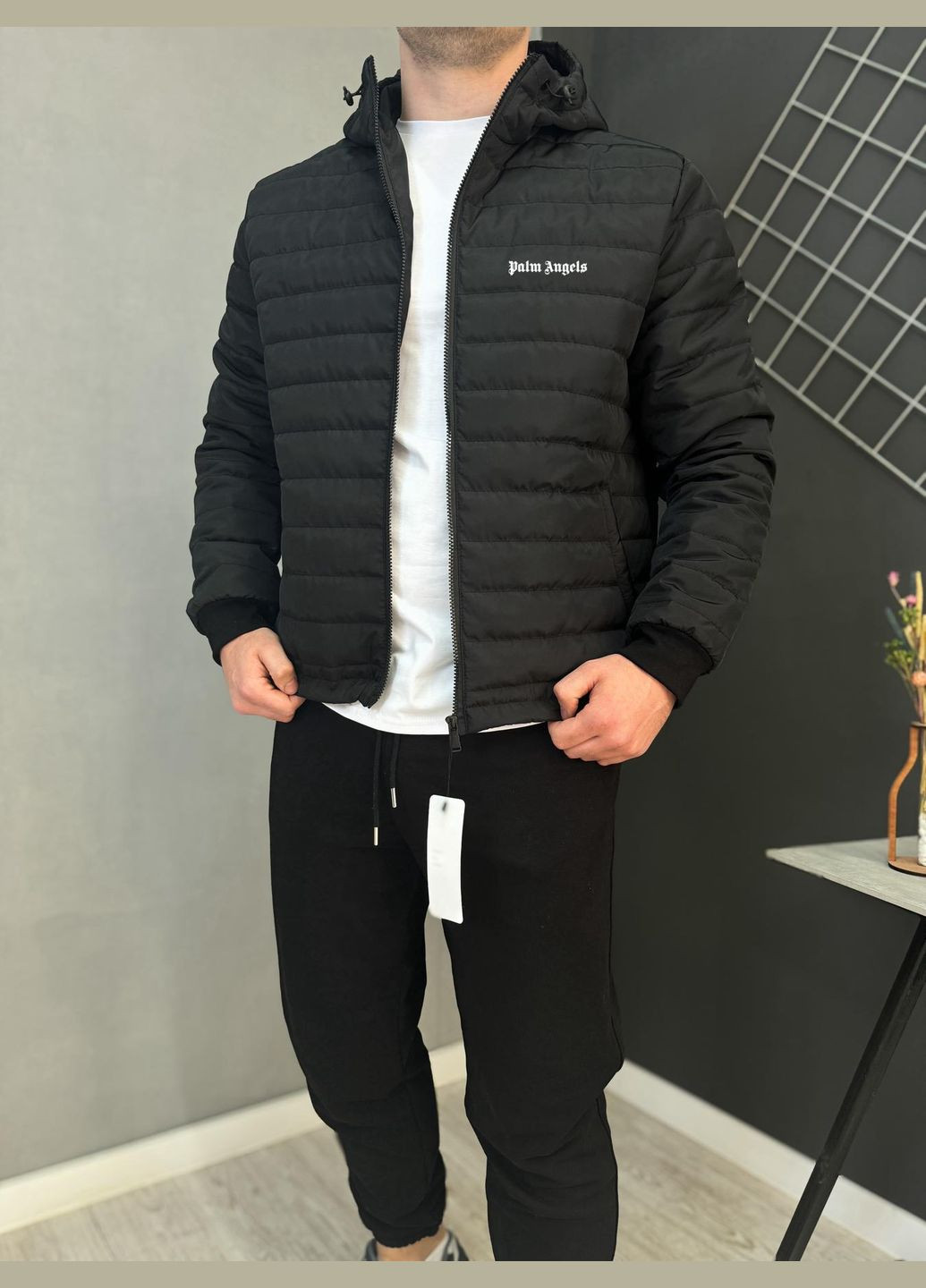 Черная демисезонная куртка черная No Brand