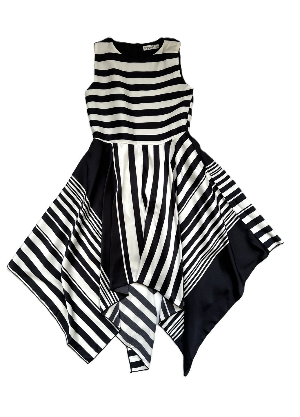 Чёрно-белое платье праздничное подростковое tbt267 черно-белое To Be Too (331155599)