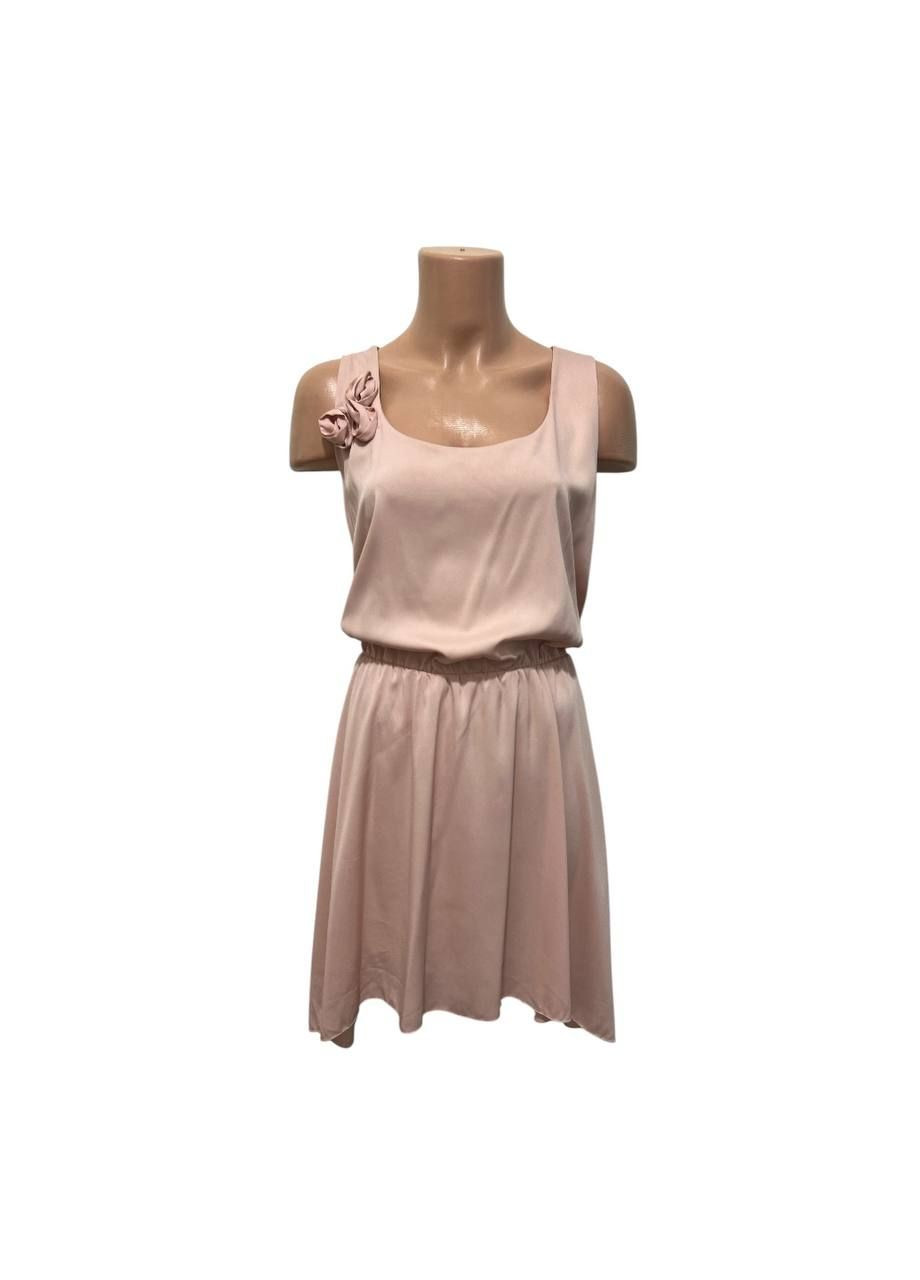 Светло-розовое повседневный платье светло-розовый Amy Gee однотонное