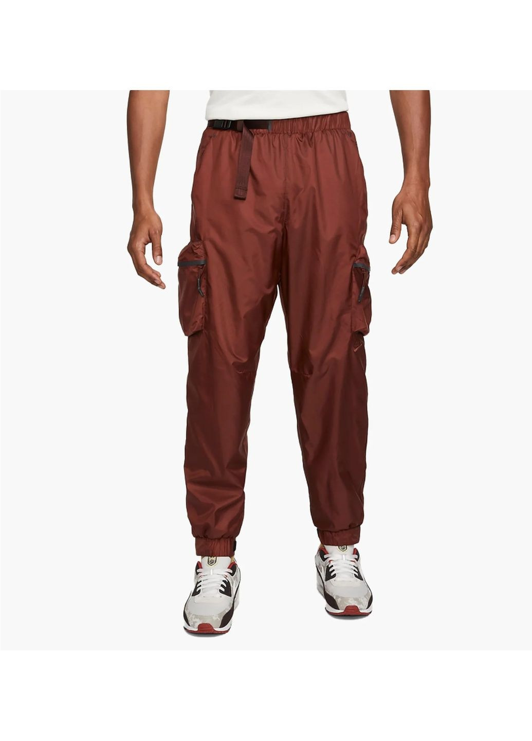 Штани чоловічі Sportswear Repel Tech Pack Bordo Nike (365961973)