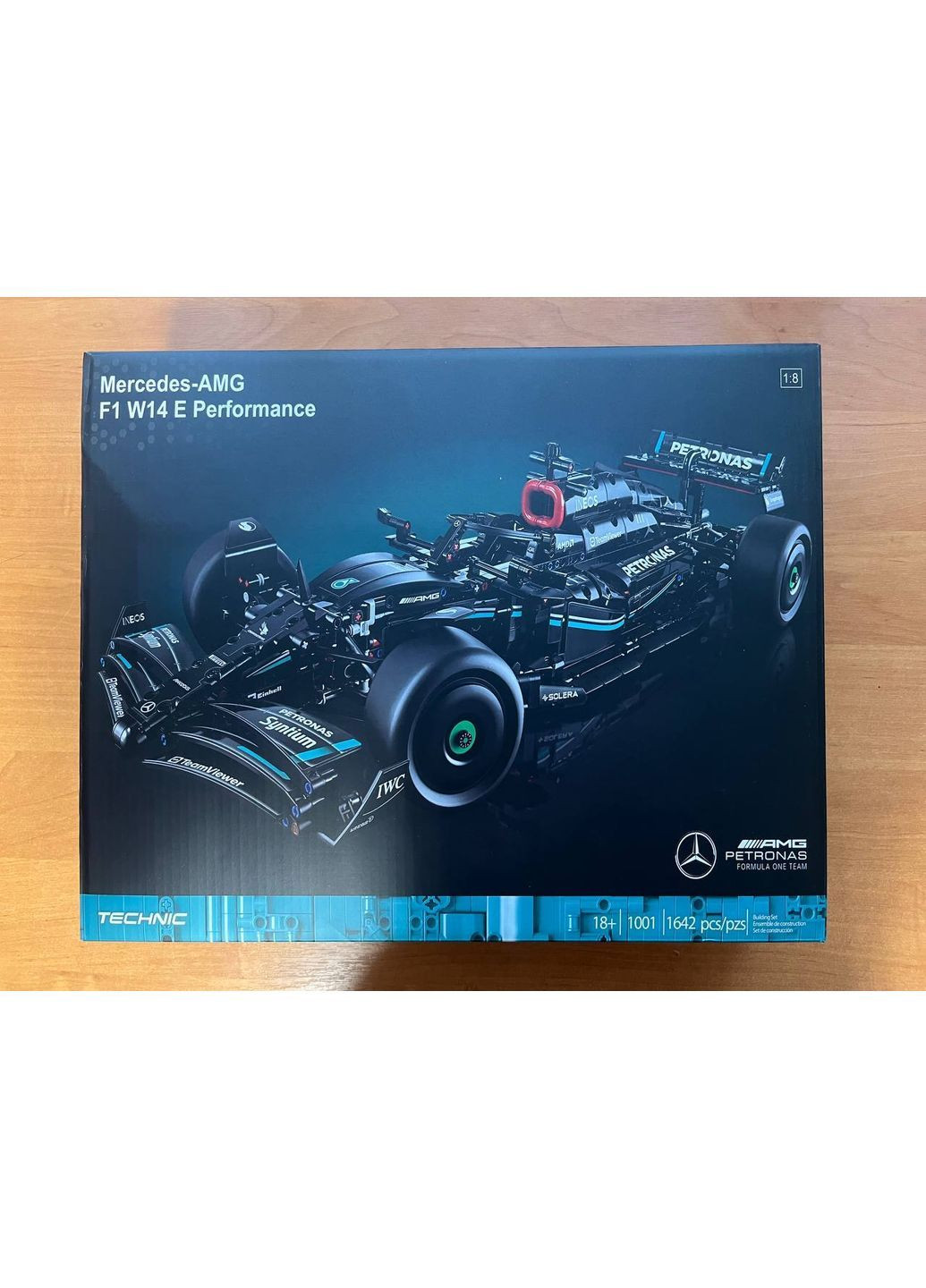 Конструктор Гоночний Болид | На Радиоуправлении | Mercedes-AMG F1 W14 E Performance | 1642 Детали | В Коробке CaDa Конструктор Гоночний Болід (370368876)