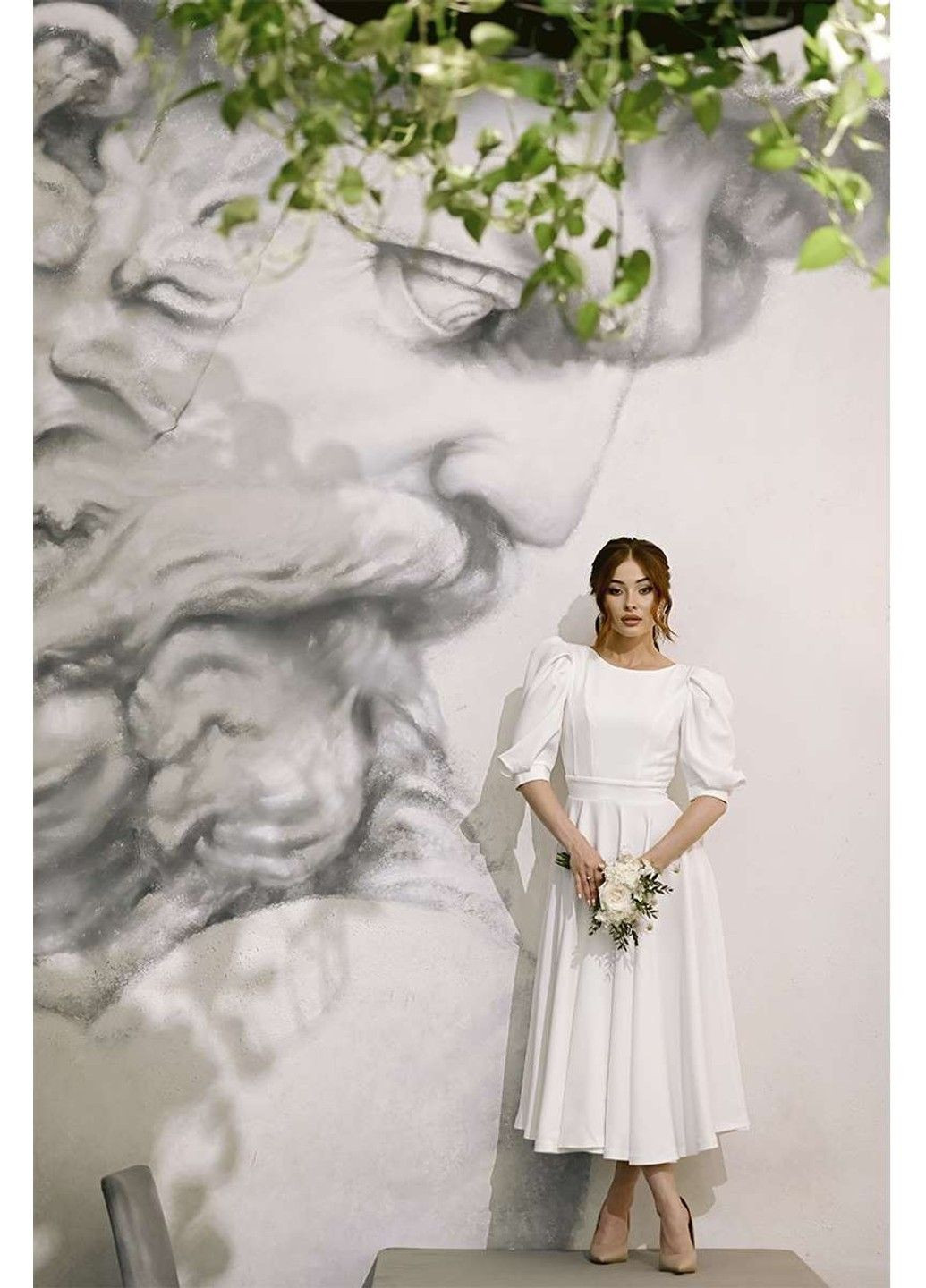 Молочна коктейльна сукня відкрита спина 22060 молочна Tanita-Romario