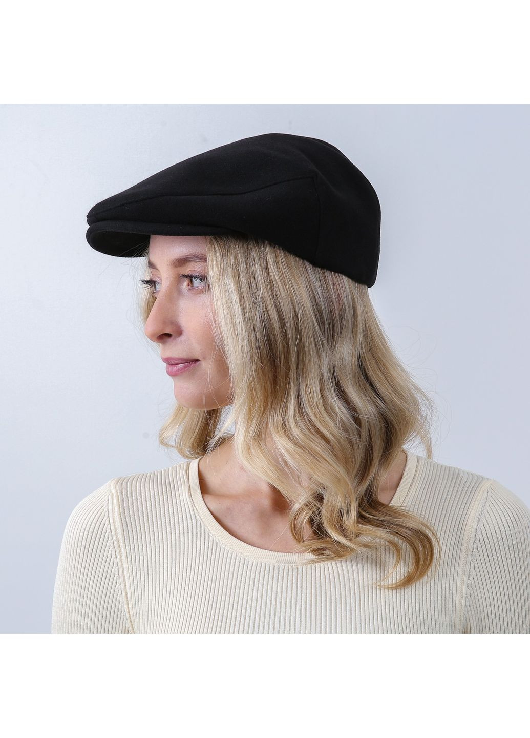 Кепка реглан жіноча вовна чорна ОЛЕКСА LuckyLOOK 925-496 (361401076)