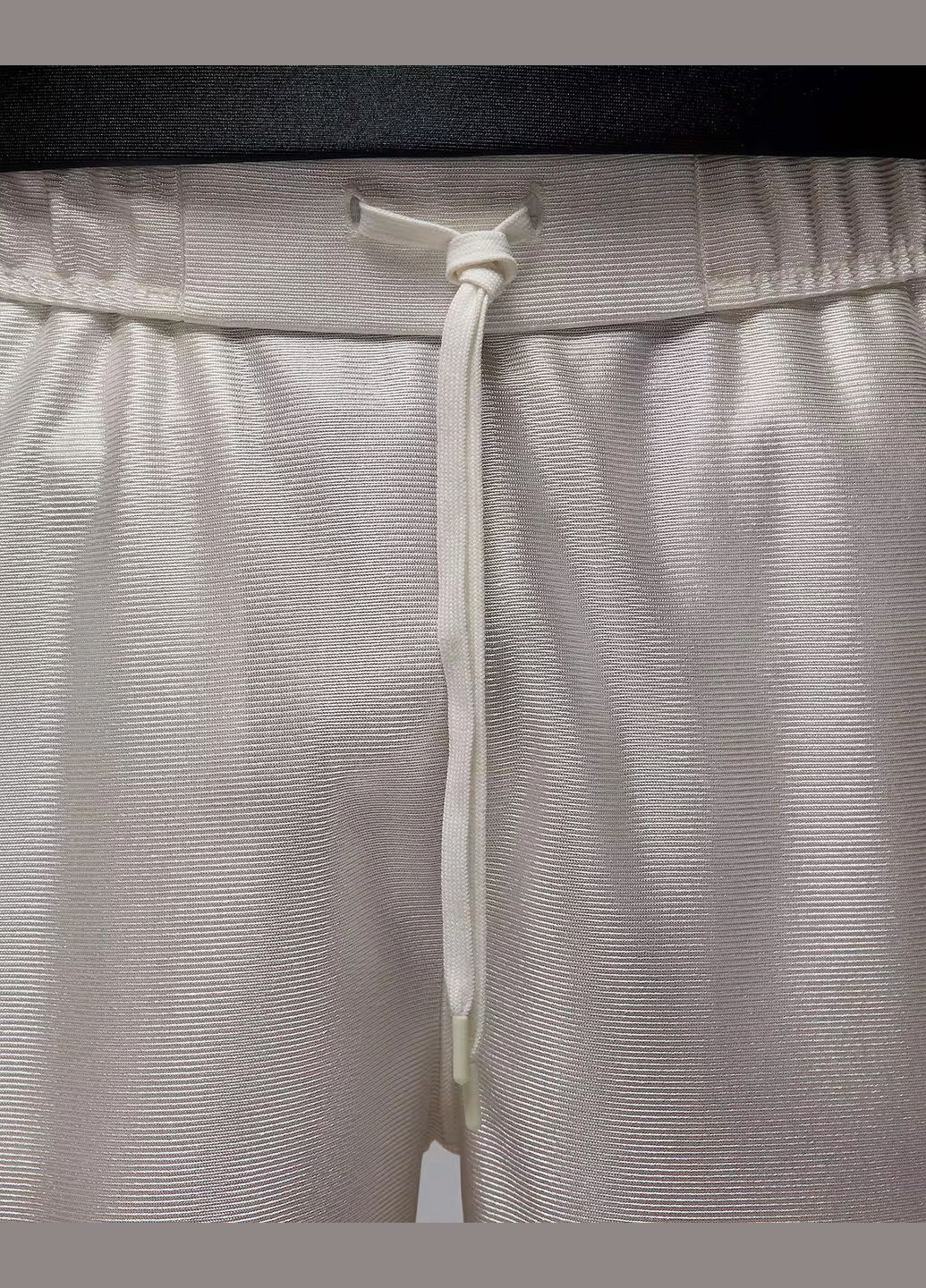 Шорты мужские Brooklyn Cat Scratch HV0560-133 белые Jordan (335425037)