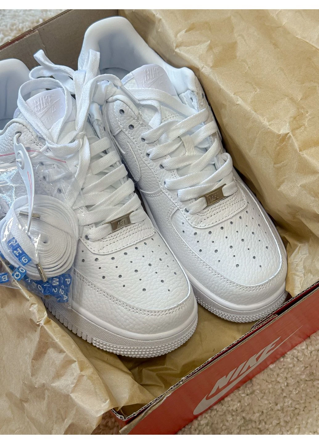 Білі Осінні кросівки чоловічі і жіночі Nike Air Force x Drace Nocta White | Найк Еір Форс