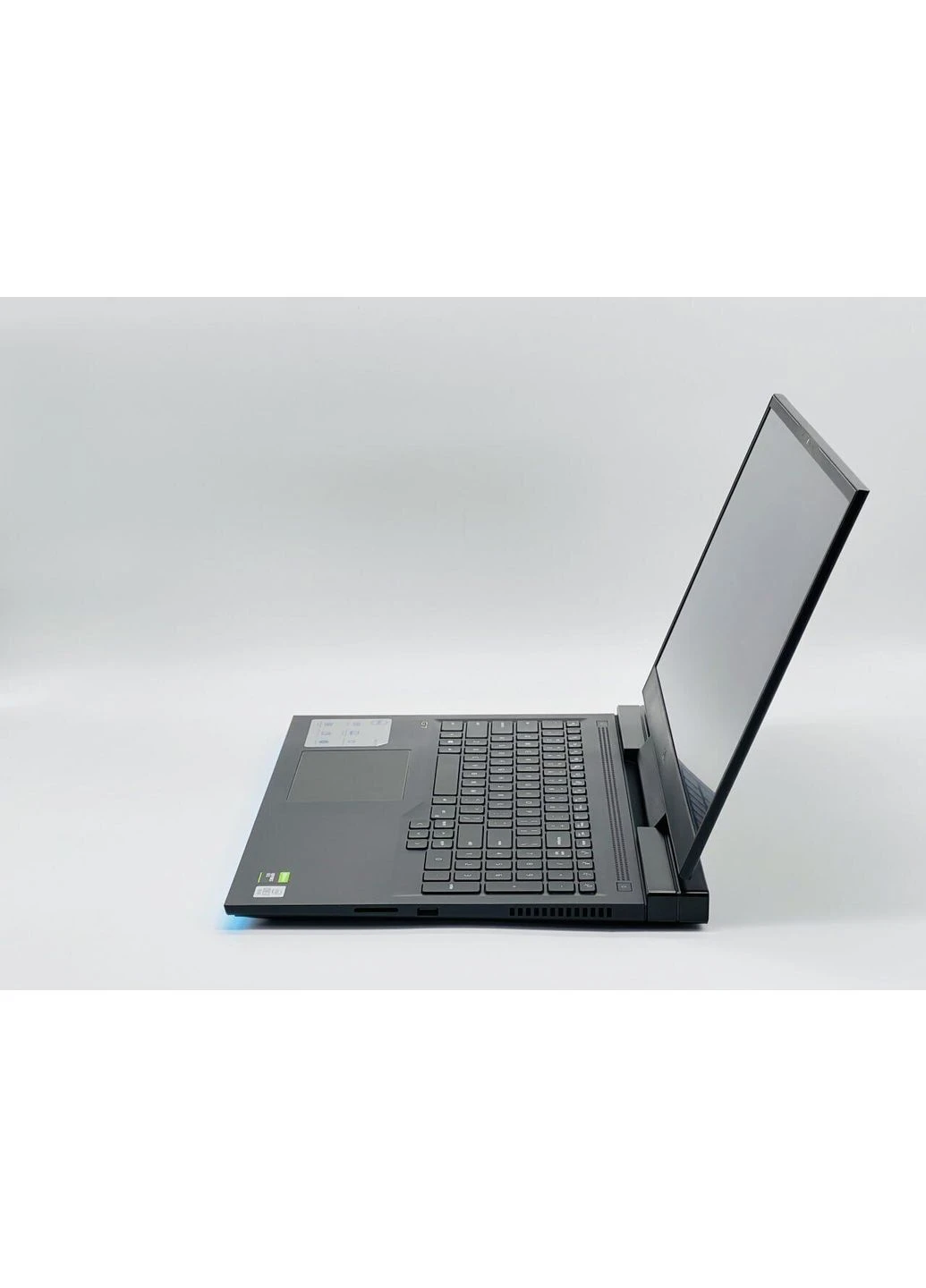 Ігровий ноутбук G7 17 7700 / 17.3" (1920x1080) IPS / Intel Core i5-10300H (4 (8) ядра по 2.5 - 4.5 GHz) / 16 GB DDR4 / 240 GB Dell (398129984)