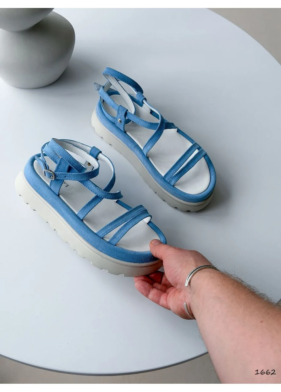Голубые замшевые босоножки No Brand
