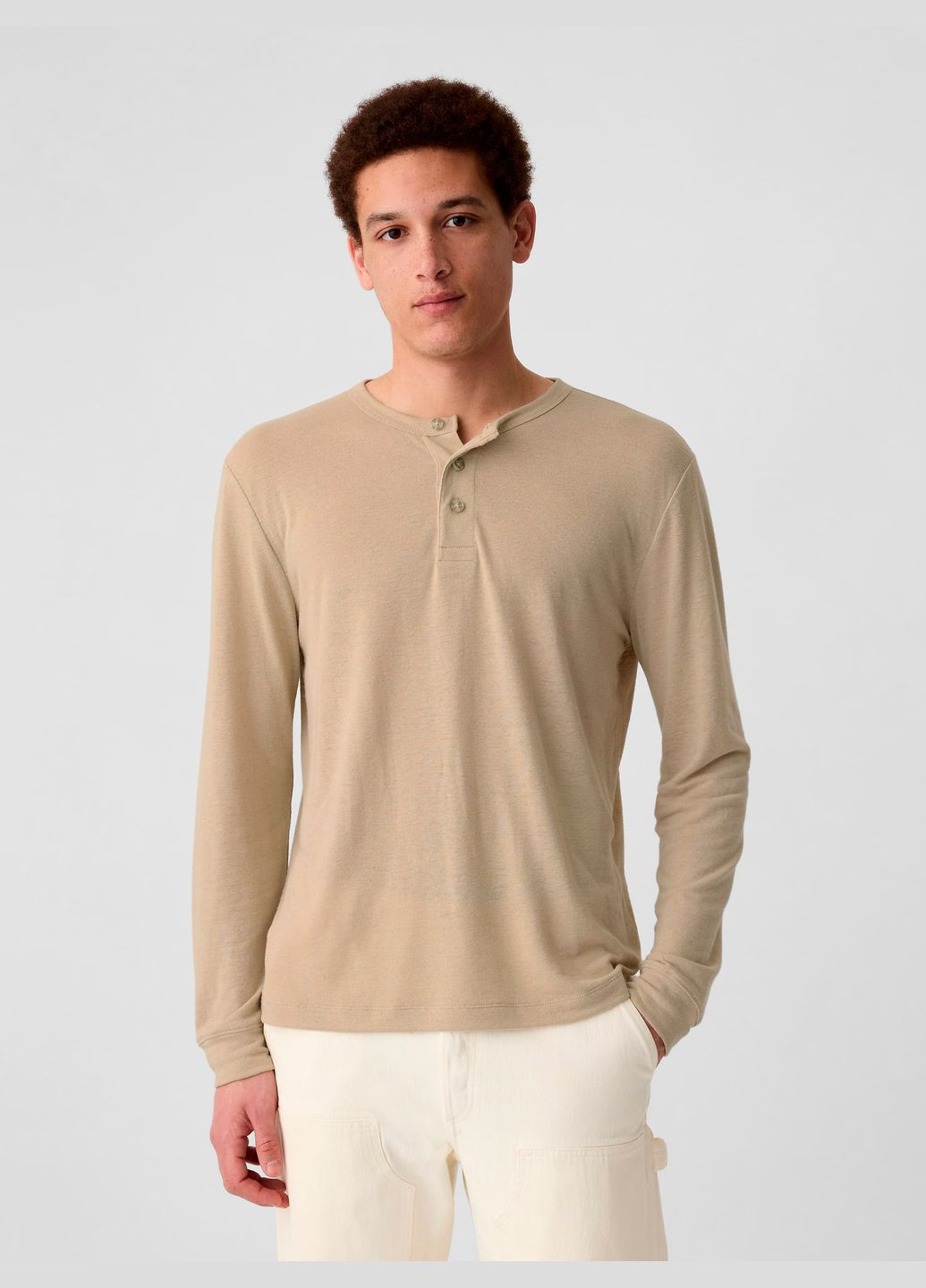 Бежевая футболка мужская henley wicker/бежева с длинным рукавом с длинным рукавом Gap